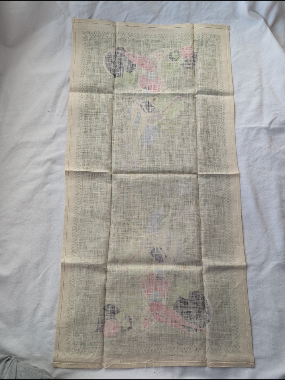 Vintage Prints Charming Vegetable Print Linen Dish Towel in Olive Green and Red - Picture 4 of 16